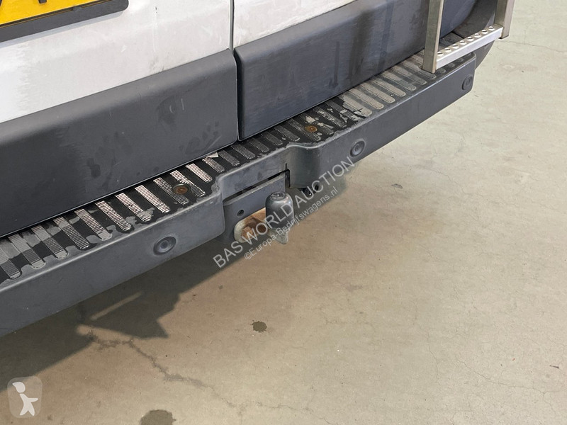 Furgoneta Renault T35 2.3 dCi 135 L2H3