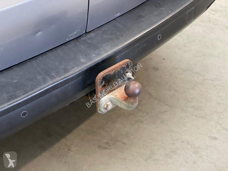 Autoutilitară Peugeot 2.0 BlueHDI 120 Standard...