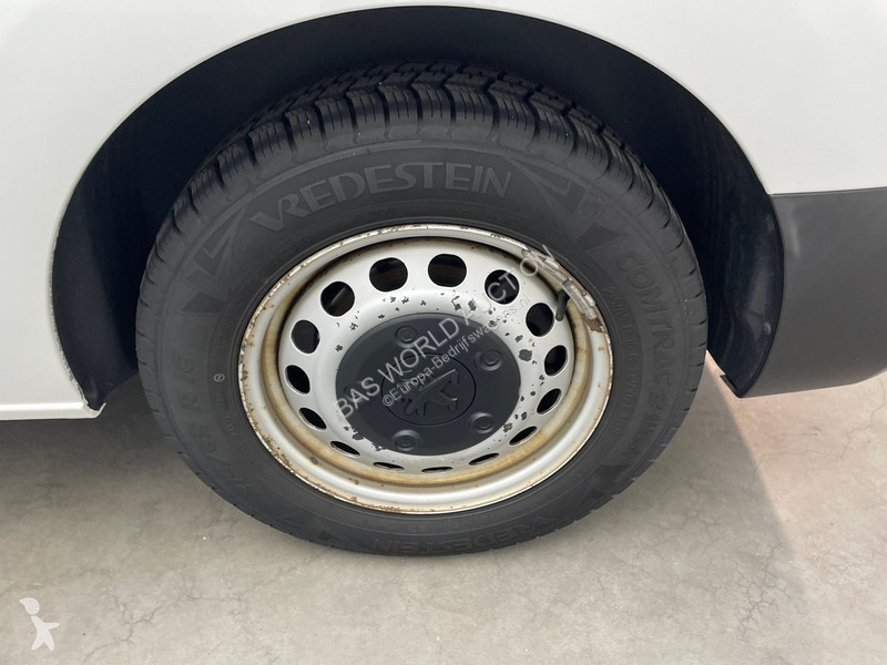 عربة نفعية Peugeot 1.5 BlueHDI 100 Compact Premium