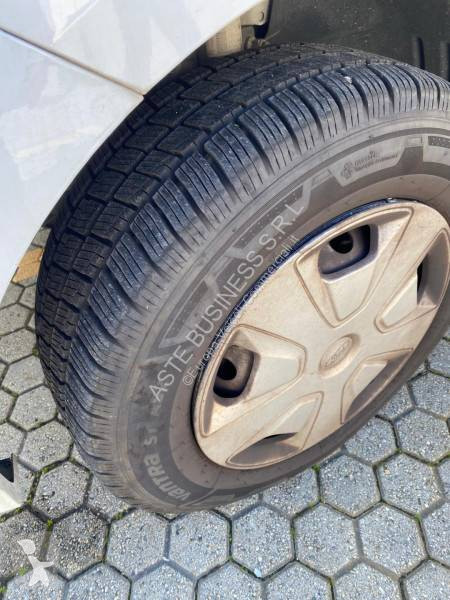 Furgoneta Ford