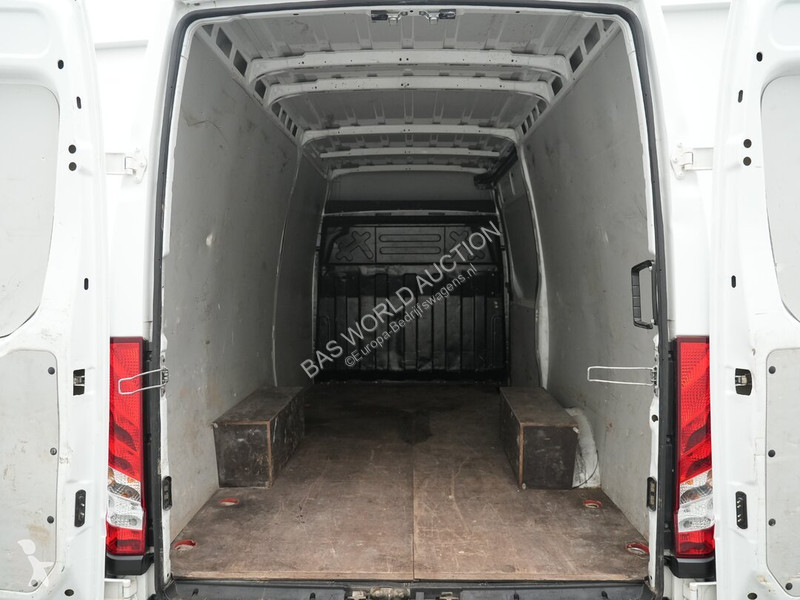 Autoutilitară Iveco 35S14