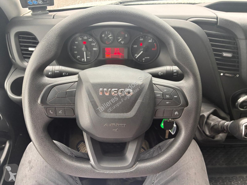 Furgoneta Iveco  35C16H3.0