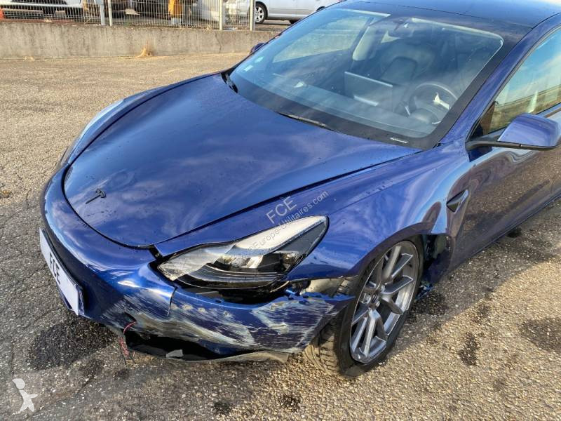 Véhicule utilitaire Tesla