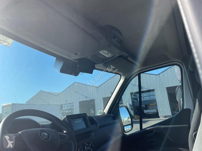 عربة نفعية Renault