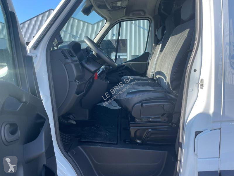 عربة نفعية Renault  MASTER 2.3 DCi 145 cv