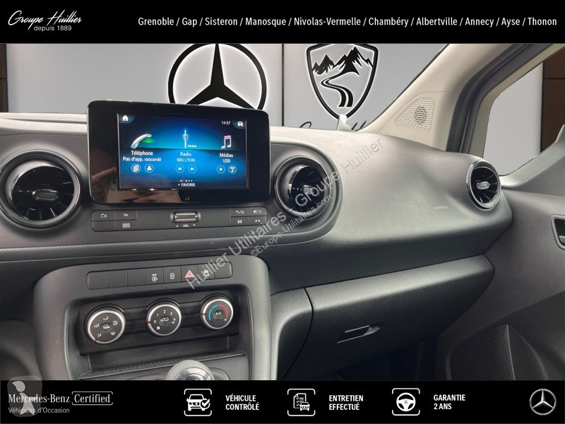 Véhicule utilitaire Mercedes 110 CDI Fourgon...