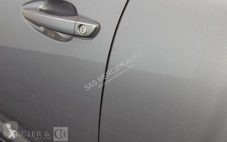 Samochód dostawczy Peugeot