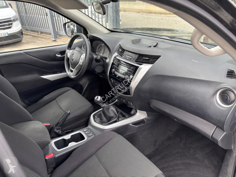 Véhicule utilitaire Renault 2.3 dCi 160 Life