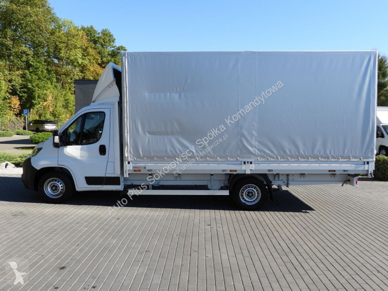 Samochód dostawczy Toyota MAX