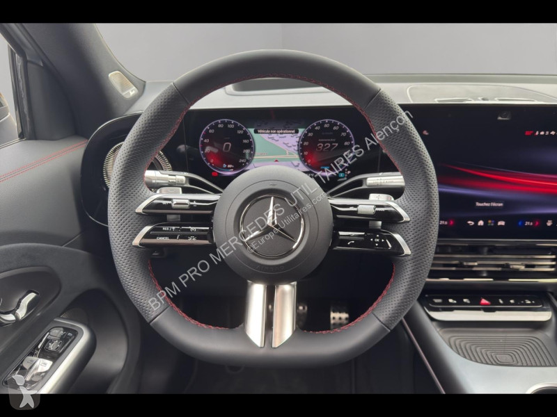 Autoutilitară Mercedes GLB 250+ EQ 272ch AMG Line