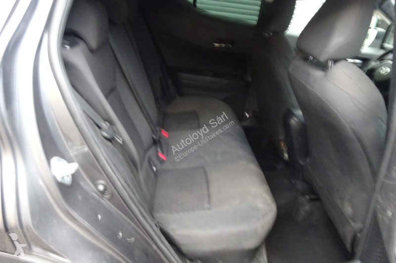 Véhicule utilitaire Toyota 20 VTT 153 HYBRID BVA