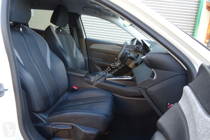 Veicolo commerciale Peugeot 1,5 HDI 130 BVA