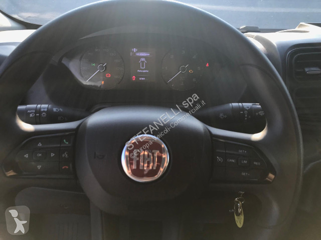 Véhicule utilitaire Fiat Ducato 33 MH2 2.2 mjt3...