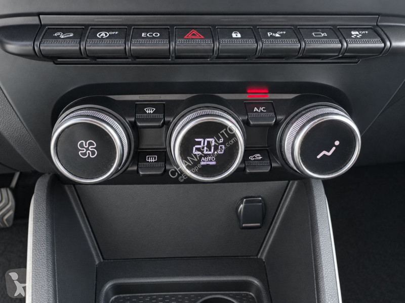 Véhicule utilitaire Dacia 1.5 dCi 115 Prestige 4x4