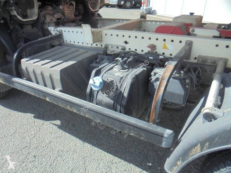 Véhicule utilitaire Renault 130 2.5 DCI