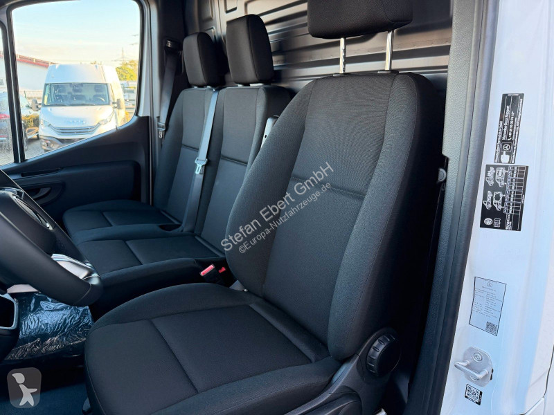 Mercedes 317 CDI 3665 9G Flach AHK3,5t...