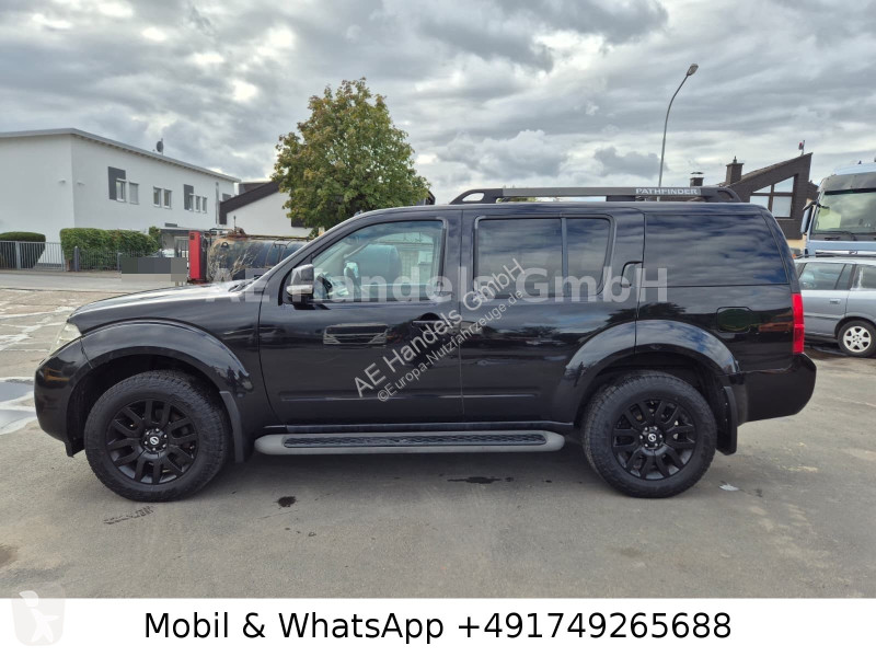 Véhicule utilitaire Nissan 2.5 dCi 4x4...