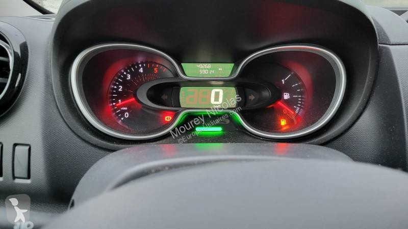 Véhicule utilitaire Renault 2.0 Blue dCi 120Ch...