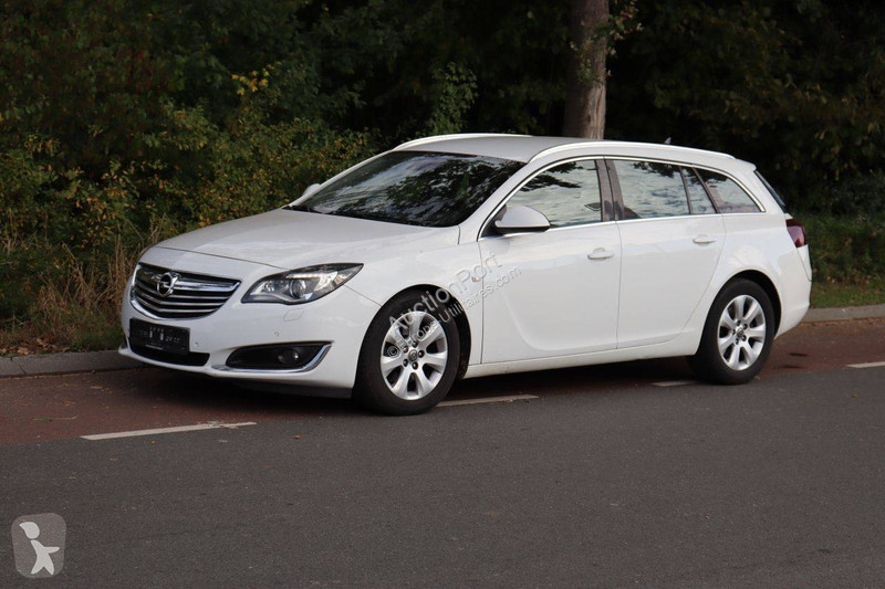 Véhicule utilitaire Opel Sports SW