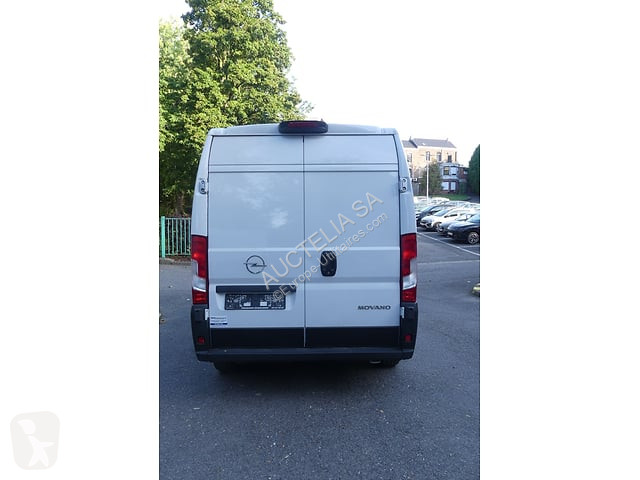 Véhicule utilitaire Opel