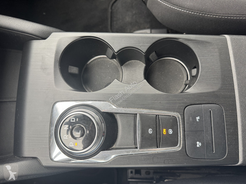 Véhicule utilitaire Ford KUGA 2.5 190CH HYBRIDE...