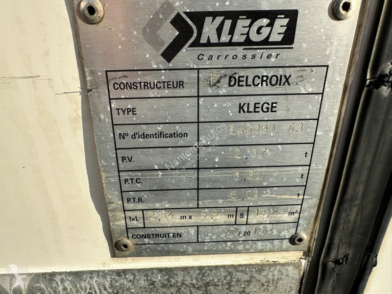 Véhicule utilitaire Renault MASTER III CCB...