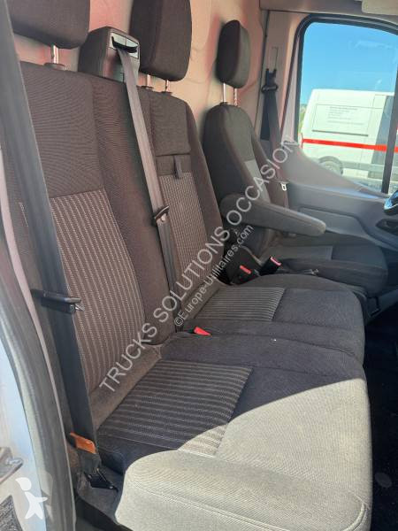 Véhicule utilitaire Ford TDCI 130