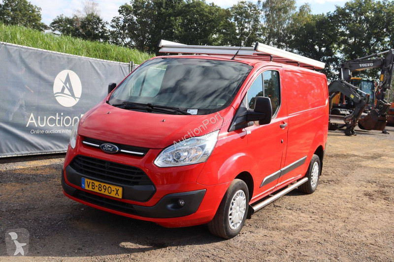 Véhicule utilitaire Ford