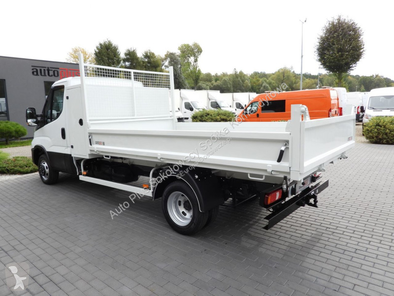 Véhicule utilitaire Iveco 35C16 DAILY