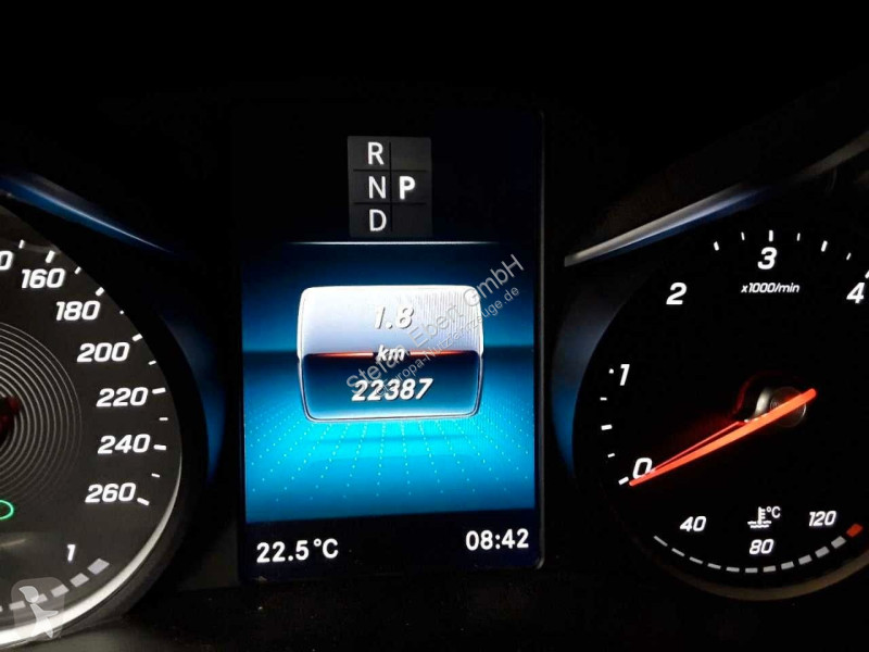 Véhicule utilitaire Mercedes V  d 4MATIC...
