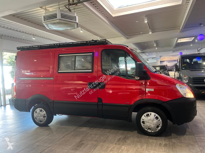 Véhicule utilitaire Iveco...