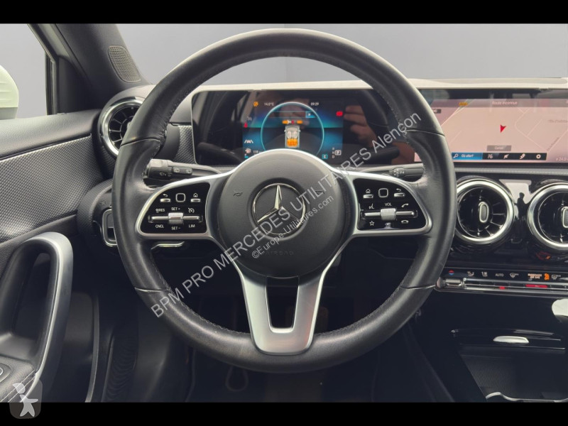 Mercedes 180 d 116ch Progressive Line 7G-DCT van