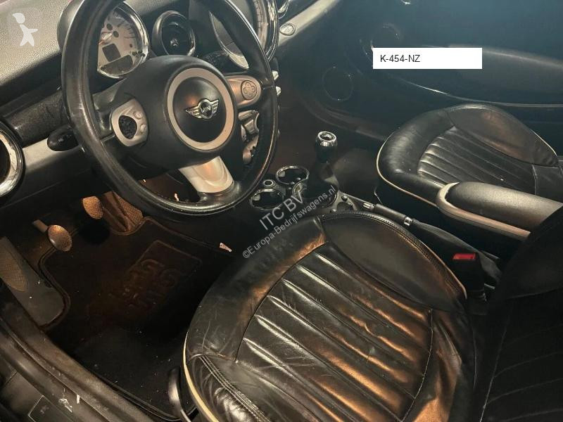 Véhicule utilitaire Mini Mini