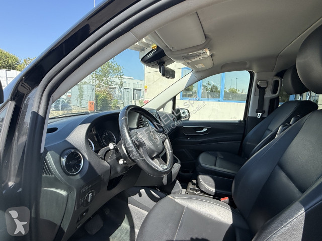 Véhicule utilitaire Mercedes Vito 119 cdi long...