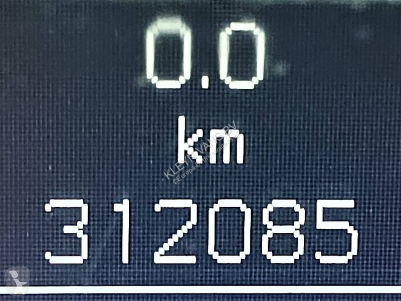 Véhicule utilitaire Mercedes 317 CDI 42 LAADKLEP