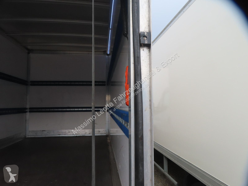 Užitkové vozidlo Iveco 35C16  3,0  Möbelkoffer...