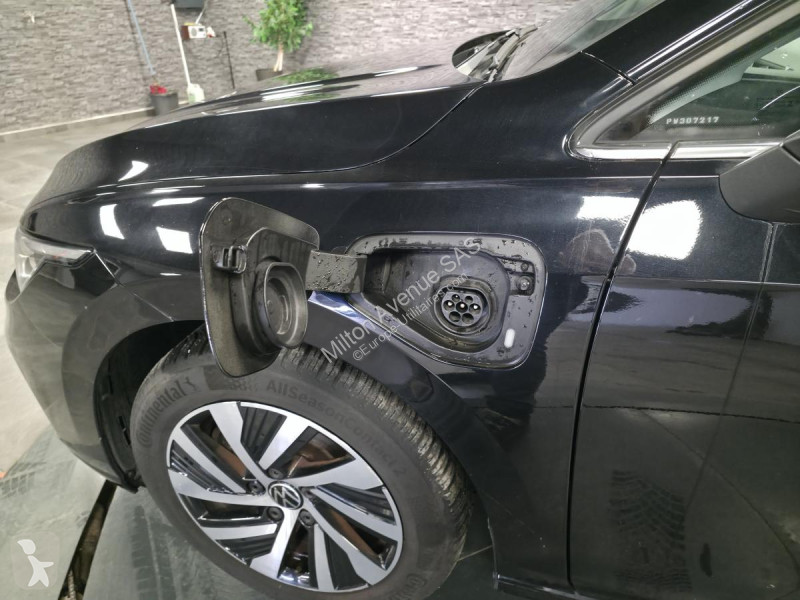Véhicule utilitaire Volkswagen GOLF VIII 1.4...