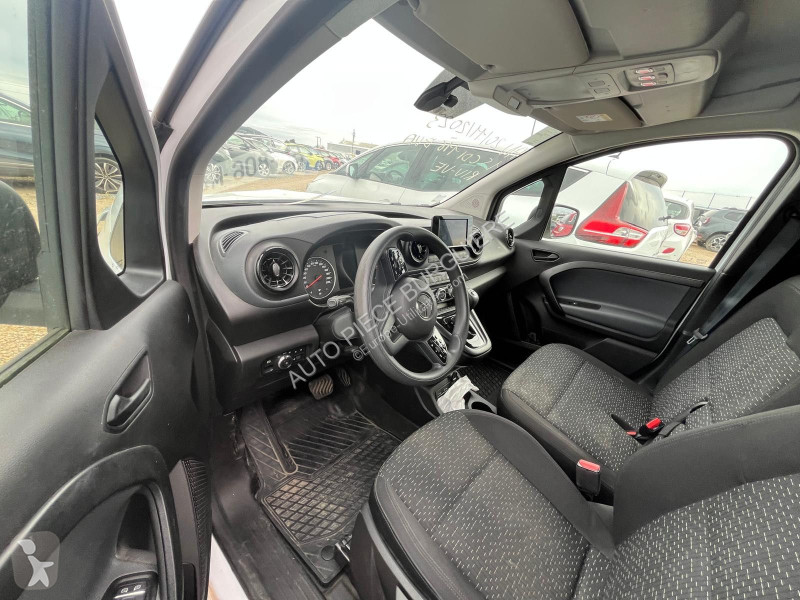 Varevogn Mercedes III 1.5 CDi 115 BVA / GS806