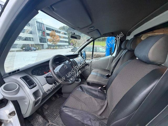 Véhicule utilitaire Nissan PRIMASTER