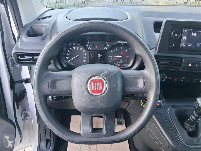 Véhicule utilitaire Fiat III