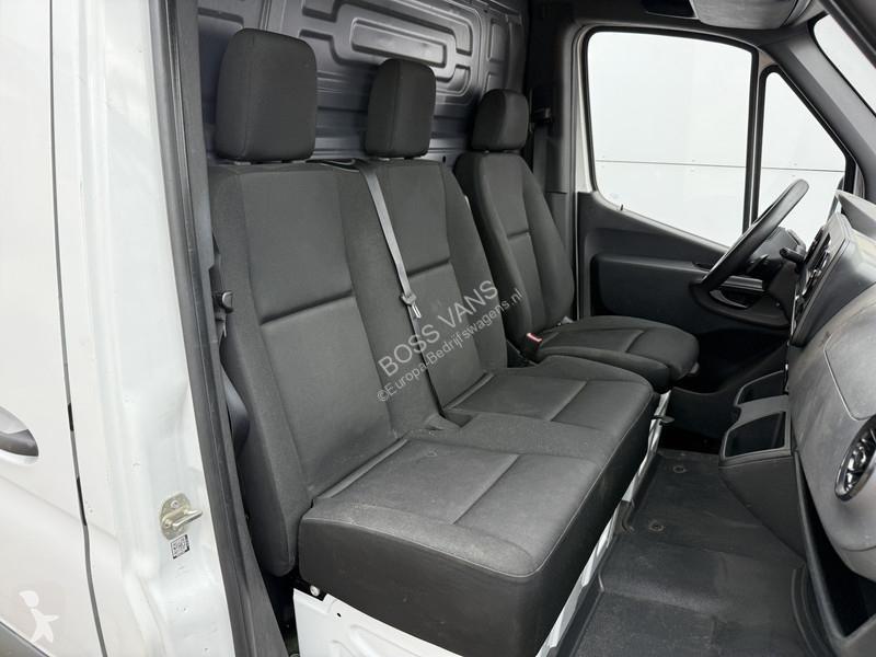 Mercedes 314 2.2 140PK Automaat L2H2 Climate...