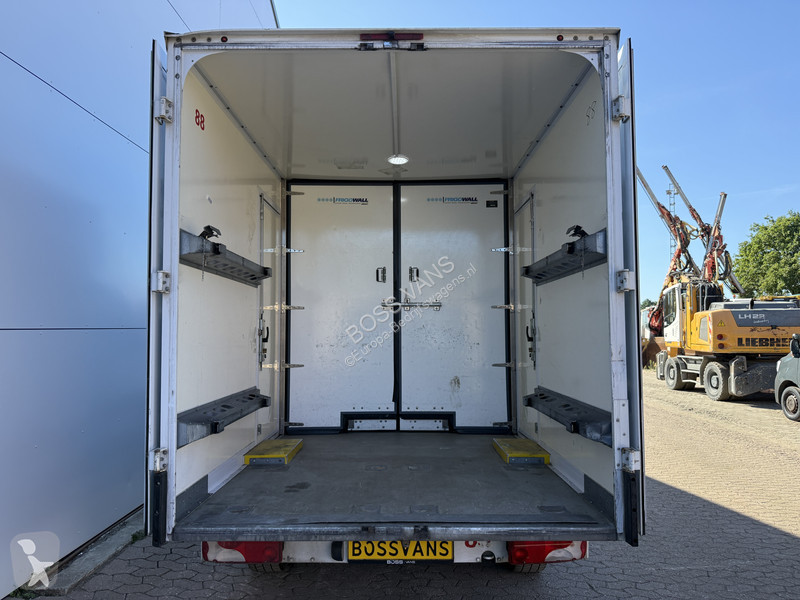 Véhicule utilitaire Mercedes 315 1.9 CDI 150PK