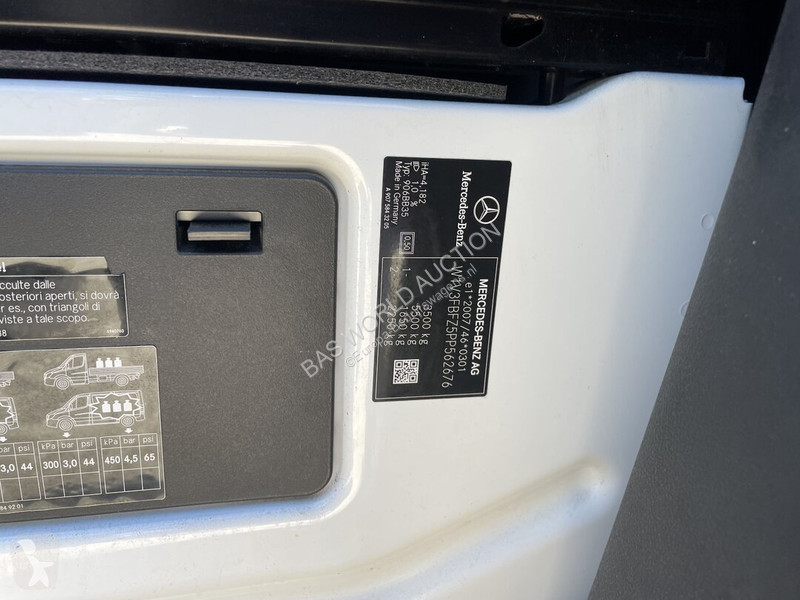 Véhicule utilitaire Mercedes 311 CDI