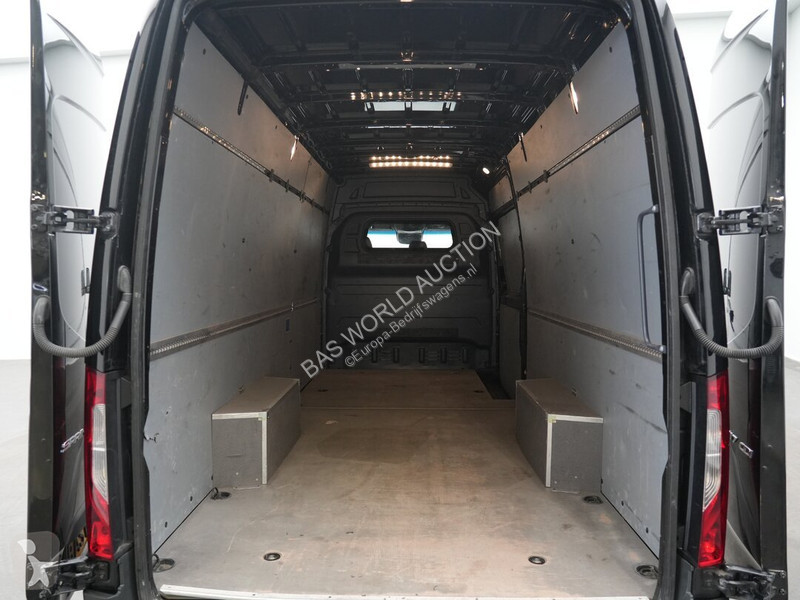 Véhicule utilitaire Mercedes 317 CDI