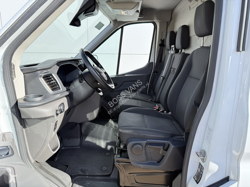 Véhicule utilitaire Ford e 68kWh 184PK E-