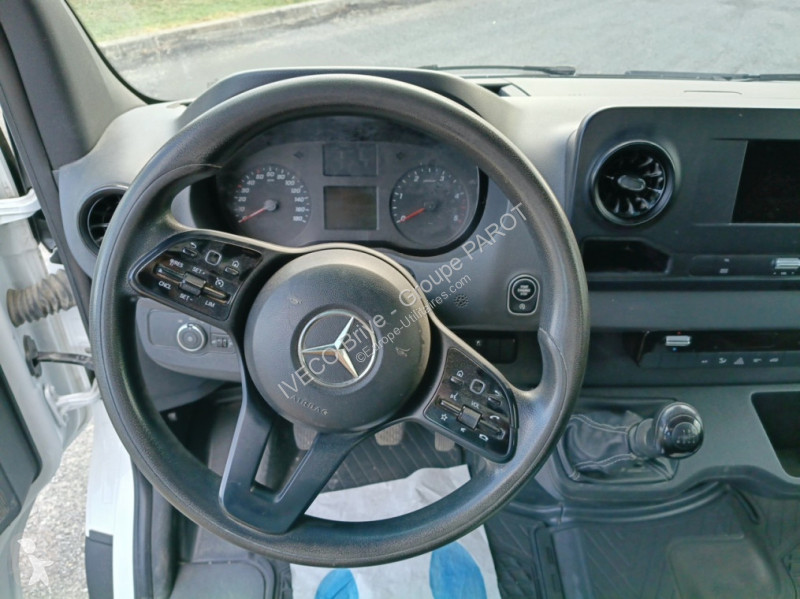 Véhicule utilitaire Mercedes 514 CDI 43 Double...
