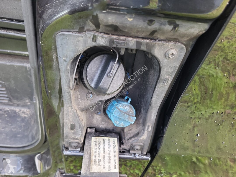 Véhicule utilitaire Renault 125PK