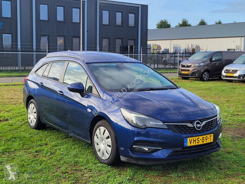 Véhicule utilitaire Opel 105pk