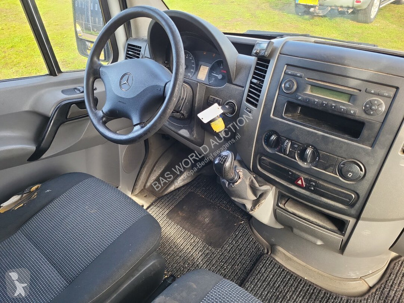 Véhicule utilitaire Mercedes 213 CDI