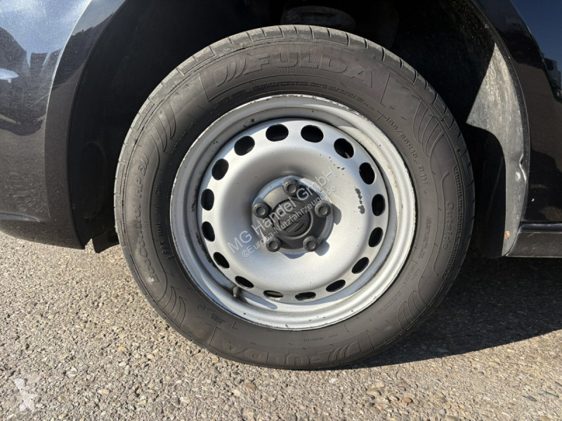 Véhicule utilitaire Volkswagen Caddy  2.0 TDI...
